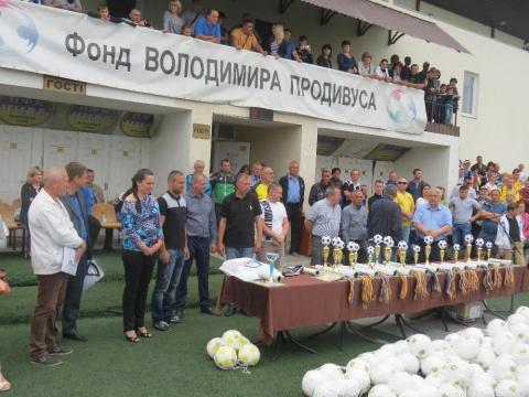 Команда ДЮСШ "Хмільник" срібний призер області