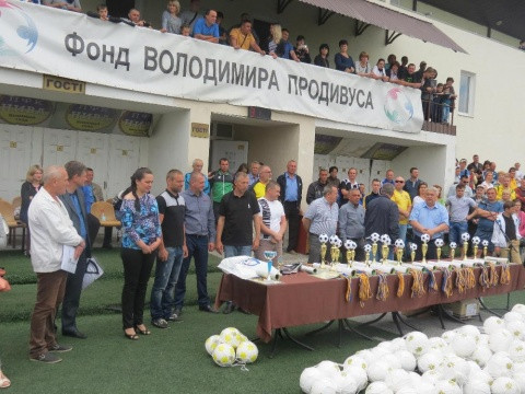 Команда ДЮСШ "Хмільник" срібний призер області