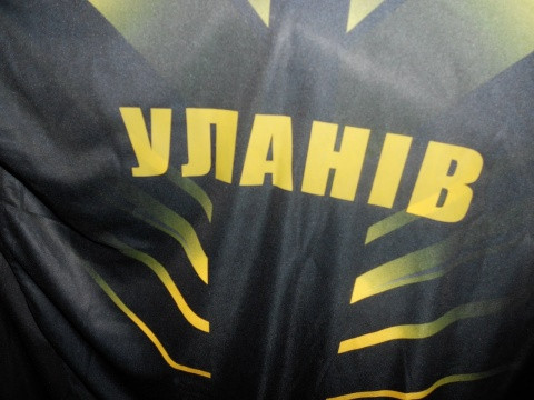 Маємо 11 команд